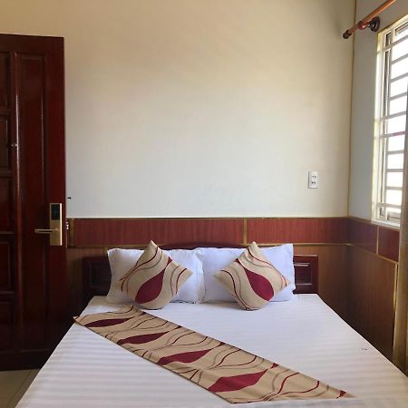 Hong Dao 2 Hotel Кан То Екстериор снимка